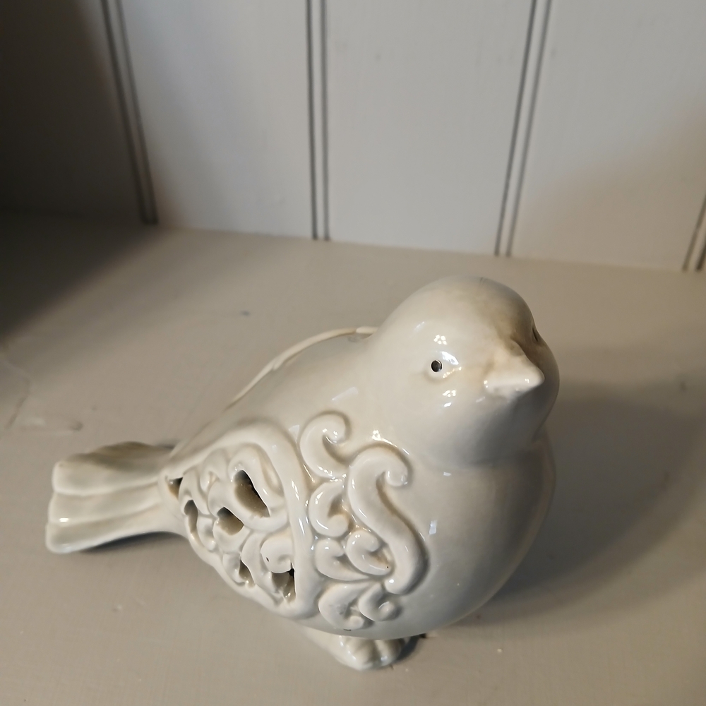 Shabby Chic Boutique White Ceramic Bird Decor
